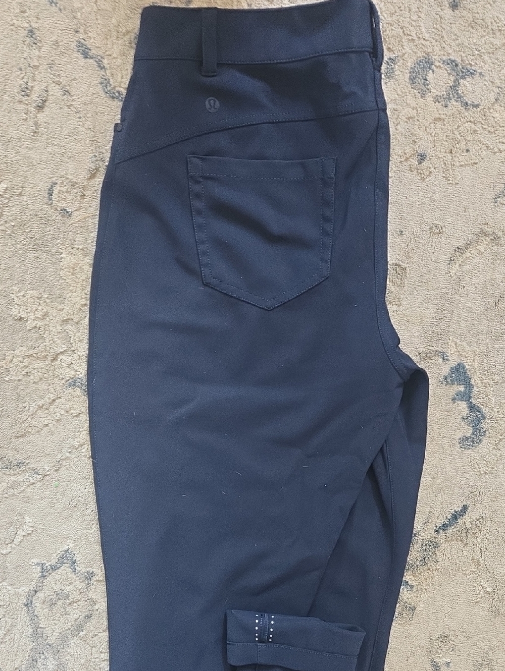 lululemon athletica Men’s Navy Slim Chino Pants